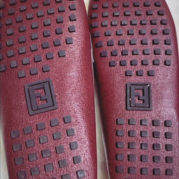 FENDI SHOES - Picture 4 of 7